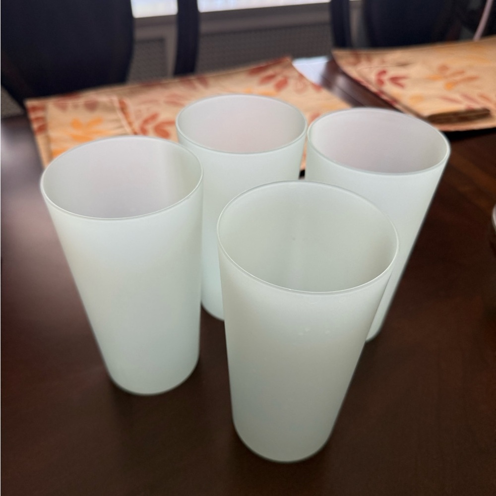Room Essentials Frosted Light Green Plasticware Set of Four